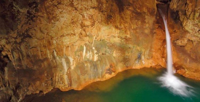 Sala del Lago Blu